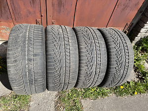 SILUN ICE BLAZER 245/40R18 (1 foto / 5)