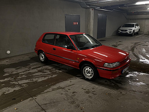 Toyota Corolla 1991 1.3l 55kW (3 foto / 10)
