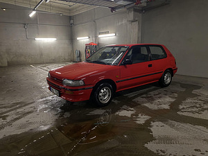 Toyota Corolla 1991 1.3l 55kW (4 foto / 10)