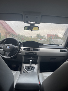 BMW 320 120KW (5 foto / 7)
