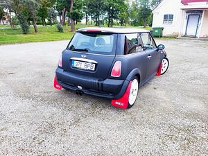 Mini Cooper S (2 foto / 9)
