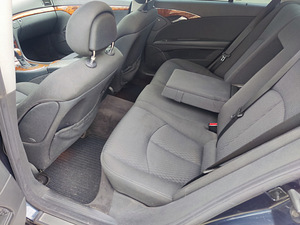 Mercedes-Benz E220 cdi w211 sedaan (10 foto / 11)