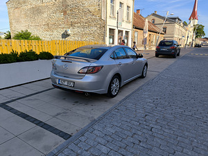 Хорошая Mazda 6, дизель (4 фото из 6)