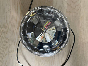 LED-muusikaprojektor (5 foto / 5)