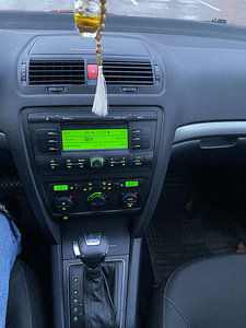 Skoda octavia (2 foto / 4)