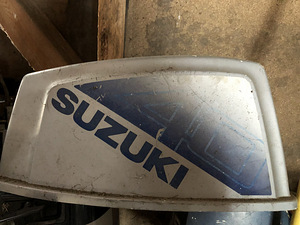 Paadimootor Suzuki DT40K (3 foto / 3)