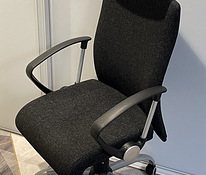 Полностью эргономичное кресло для компьютерного стола