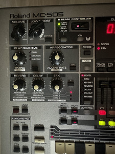 Roland MC 505 (6 foto / 6)
