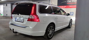 Volvo V70 2,4 129kw (4 foto / 9)