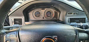 Volvo V70 2.0 D3 120kW (8 foto / 11)