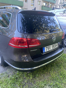 Müüa Volkswagen Passat B7 1.8 tsi 2012 (13 foto / 15)