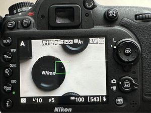 NIKON D7100 с объективом 18-105 мм (как новый) (3 фото из 8)