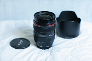Canon ef 28-70mm f/2.8 L USM (1 foto / 3)