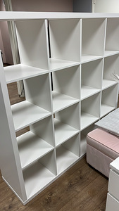 Ikea KALLAX riiul, 147x147 cm, valge (5 foto / 5)