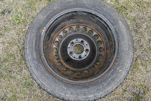 5x112 varurehv Pirelli 215/55 R16 93W P6000 (5 foto / 6)