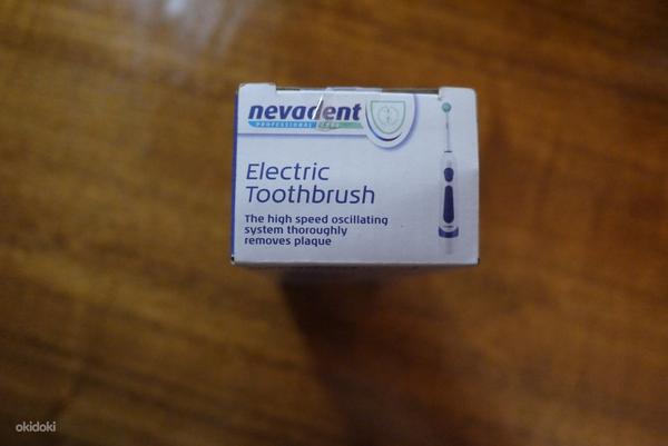 Electric Toothbrush новая в упаковке (фото #5)