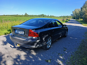 M: Volvo S60 2.4 120Kw (5 foto / 12)
