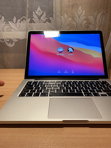 Продать MacBook Pro 15 2015 г. (6 фото из 10)