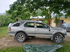 OPEL FRONTERA (3 фото из 4)