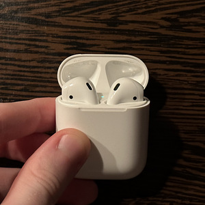 AirPods gen 2 (1 foto / 4)