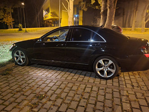 Mercedes-Benz S320 (8 foto / 15)