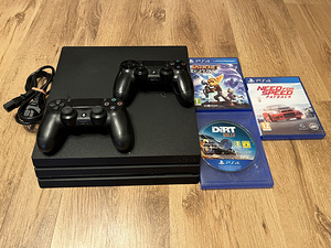 PlayStation 4 koos kahe puldiga (1 foto / 1)