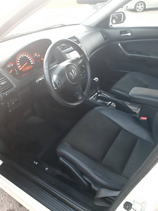 Honda Accord 2.0 114 kW (5 foto / 12)