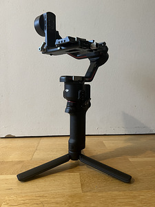 DJI RONIN RS3 (2 фото из 8)