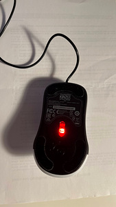Б/у мышь Steelseries Kinzu V3 (белая) (3 фото из 3)