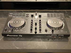 DJ kontroller Pioneer DDJ-RB (2 foto / 2)