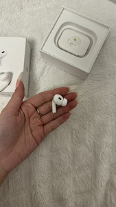 Airpods Pro 2ND Generation 2 kõrvaklappi (1 foto / 7)