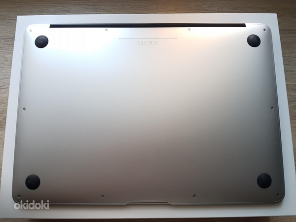 Macbook Air, Early 2015, 4GB RAM / 128 GB SSD (foto #4)