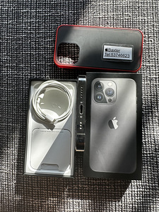 iPhone 13 Pro 128 ГБ графитовый (4 фото из 7)