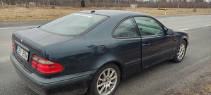Mercedes CLK 3,2 Sport (6 foto / 9)