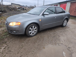 Audi A4 B7 varuosadeks (4 foto / 8)