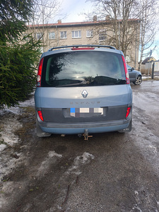 Renault Espace varuosadena (2 foto / 7)