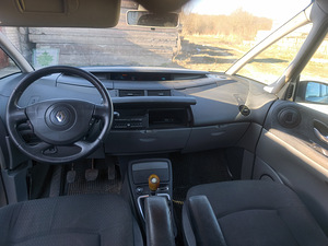 Renault Espace varuosadena (10 foto / 10)