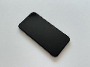 Apple iPhone 11 64GB (2 foto / 9)