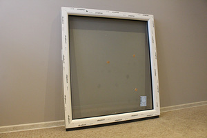 Mitteavatav plastic (PVC) aken, laiusega 1000 mm (3 foto / 8)