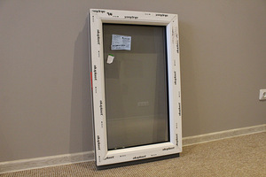 Mitteavatav plastic (PVC) aken, laiusega 500 mm (4 foto / 9)