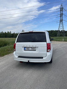Хороший автомобиль для продажи (2 фото из 10)