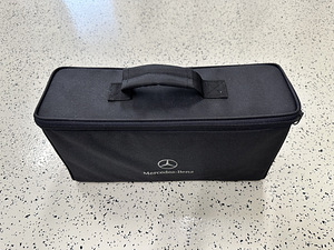 Originaal Mercedes-Benz Plug In EV Charger Type 2-Schuko (4 foto / 4)