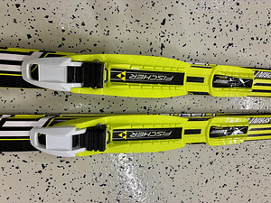 Kvaliteetsed Fisher SPRINT CROWN Junior 140 cm murdmaasuusad (5 foto / 7)