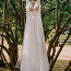 Великолепное свадебное платье (фото #3)