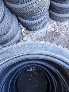 255/40 R19. Naastrehvid Nokian Hakkapeliitta (8 foto / 8)