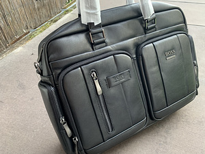 Absoluutselt uus kott Hugo Boss (1 foto / 10)