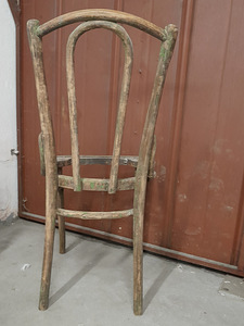 Viinitooli karkass (Thonet) (2 foto / 6)