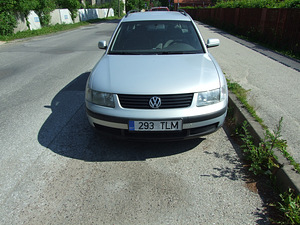 Продам VW Passat 1.8 92 квт бензин (1 фото из 4)