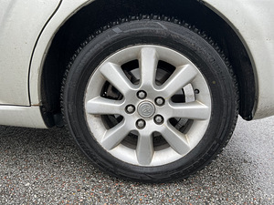 Toyota Corolla verso 2005 (1 foto / 9)