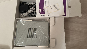 Маршрутизатор Thomson TG784 (2 фото из 4)